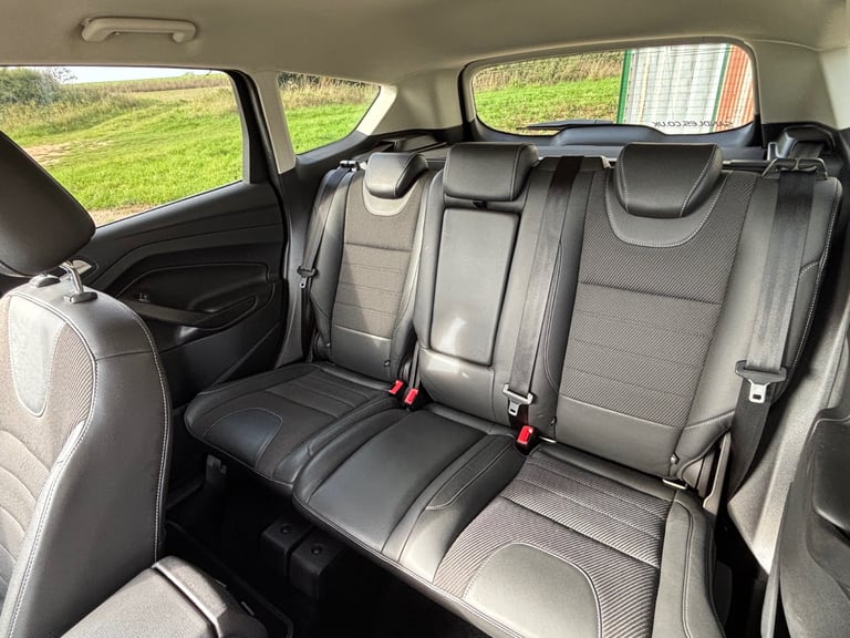 Ford, KUGA, Hatchback, 2016, Manual, 1997 (cc), 5 doors