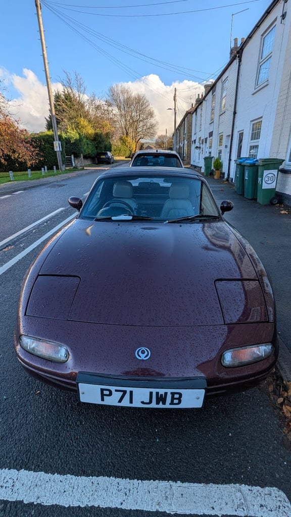 Mazda, MX-5, Convertible, 1996, Manual, 1840 (cc), 2 doors
