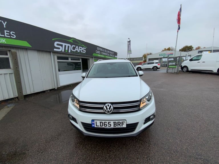 2015 Volkswagen Tiguan 2.0 TDI BlueMotion Tech Match Edition SUV 5dr Diesel DSG 4WD Euro 6 (s/s) ...