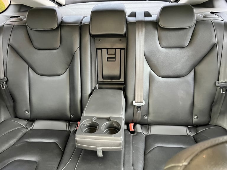 2018 Ford Mondeo 2.0 TDCi ECOnetic Titanium Edition 5dr HATCHBACK Diesel Manual