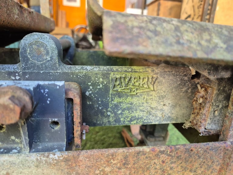 Avery vintage industrial sack weighing scales
