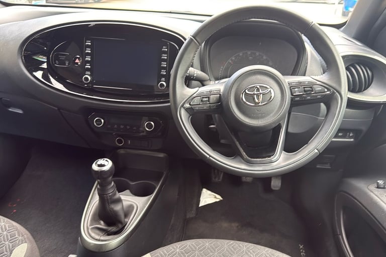  Toyota Aygo X 1.0 Vvt I Edge Hatchback 5dr Petrol Manual Euro 6 s/s 72 Ps