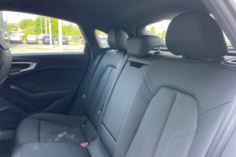  Audi A5 2.0 TFSI S line Saloon 5dr Petrol S Tronic Euro 6 (s/s) (204 ps) Petrol Automatic