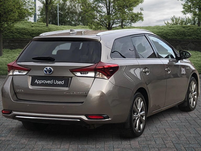 2015 Toyota Auris 1.8 Hybrid Excel TSS 5dr CVT ESTATE PETROL/ELECTRIC Automatic