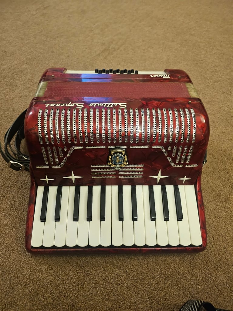 Settimio Soprani 12  Accordian