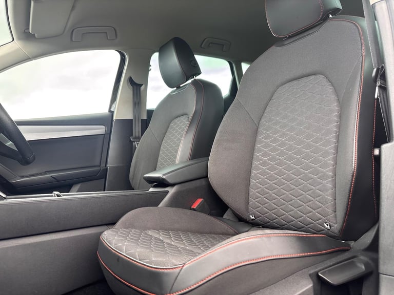 2021 SEAT Leon 1.4 eHybrid 12.8kWh FR DSG Euro 6 (s/s) 5dr HATCHBACK Petrol/Electric Hybrid Autom...