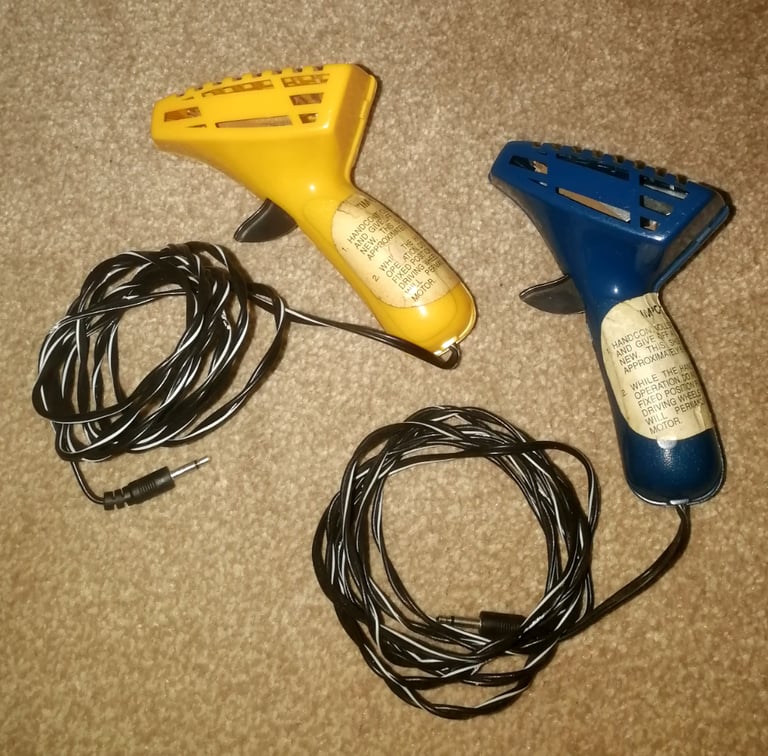 Vintage Micro SCALEXTRIC Yellow & Blue Controllers - Black 2.5mm Jack Plug