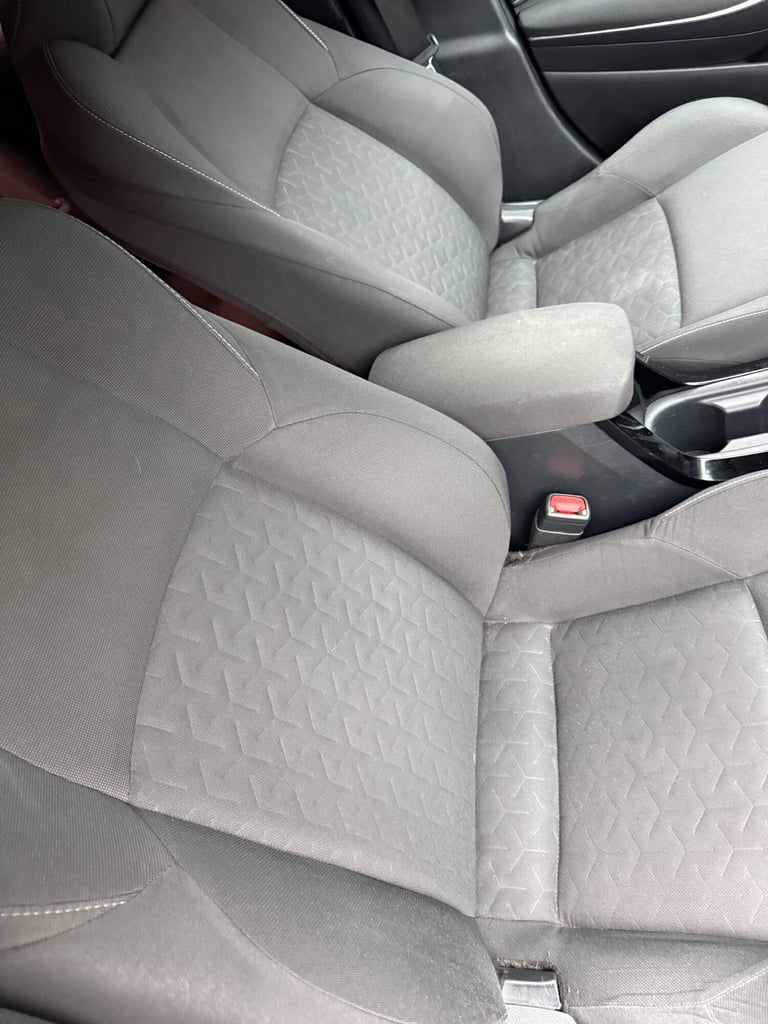 2020 Toyota Corolla 1.8 VVT-i Hybrid Icon Tech 5dr CVT ESTATE Petrol/Electric Hybrid Automatic