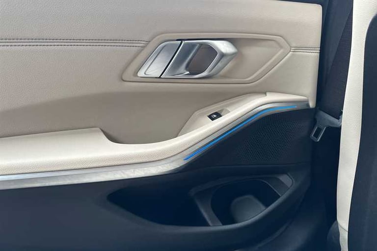 2020 BMW 3 Series 330E M SPORT 4DR STEP AUTO Saloon Hybrid Automatic