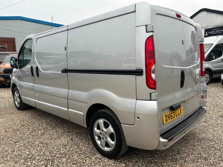 2013 Vauxhall Vivaro 2.0 2900 CDTi Sportive FWD L3 4dr PANEL VAN Diesel Manual