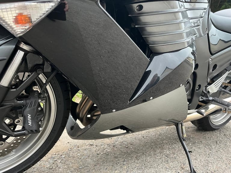 KAWASAKI ZZR1400 ABS, 2011(11), 20,552 MILES, FSH, STUNNING BIKE, EXTRAS, £4695