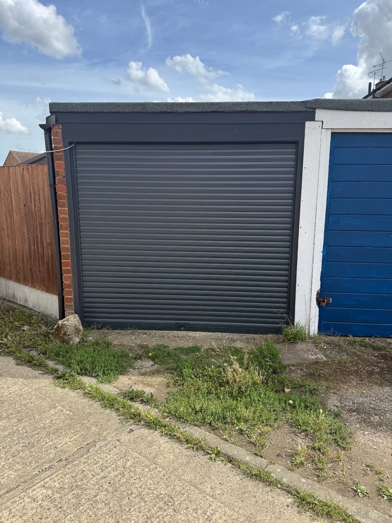 Garage for Rent – Secure, Convenient Location