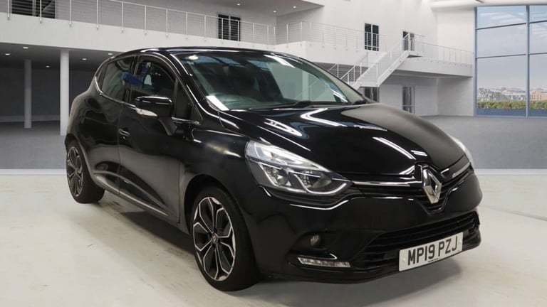image for 2019 Renault Clio 1.5 dCi 90 Iconic 5dr HATCHBACK DIESEL Manual