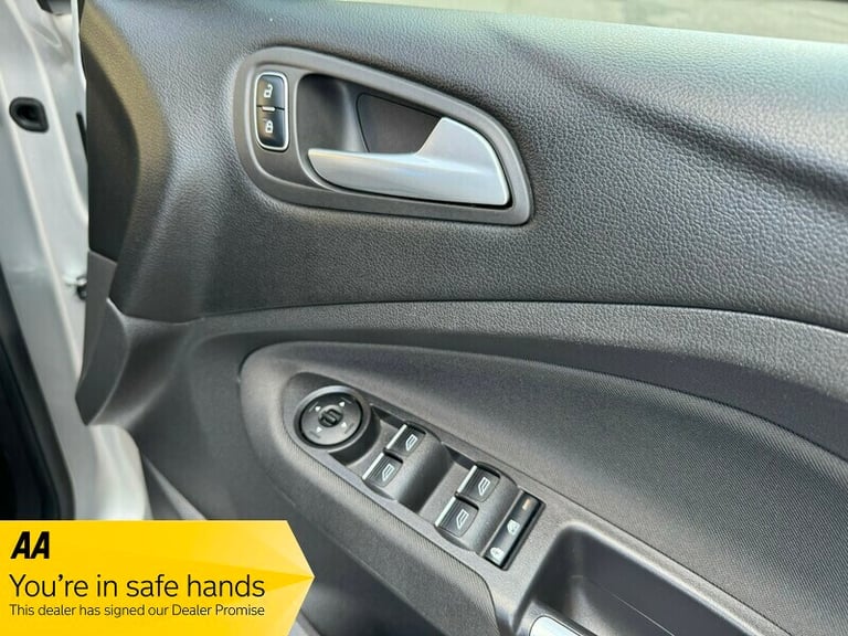 Ford C-Max TITANIUM