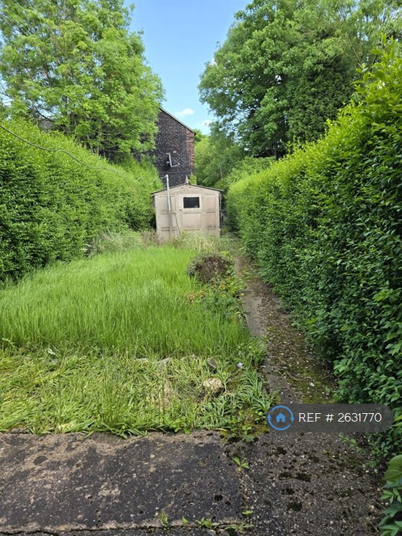 2 bedroom house in Greyswood Road, Stoke-On-Trent, ST4 (2 bed) (#2631770)