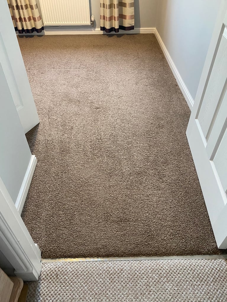 Bedroom carpet great condition - 10 square meter - bargain