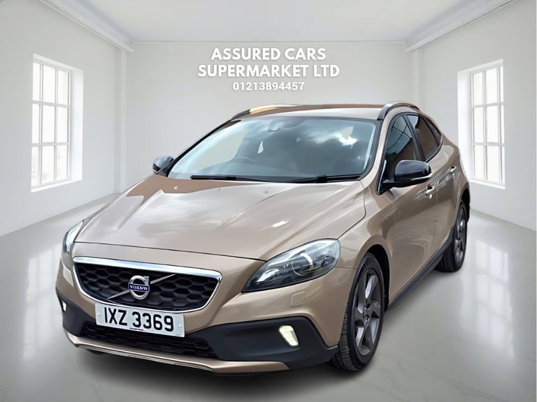 2015 VOLVO V40 CROSS COUNTRY 2.0 D2 LUX HATCHBACK 5DR DIESEL AUTO EURO 6 (S/S) (