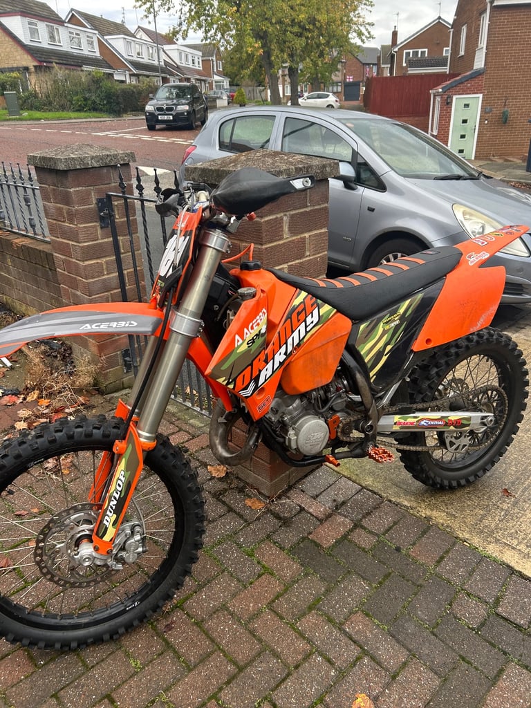 Ktm 125. 