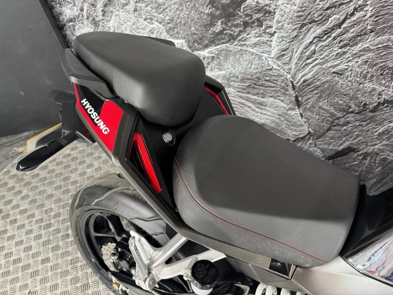HYOSUNG GD250R GD 250 R 2016