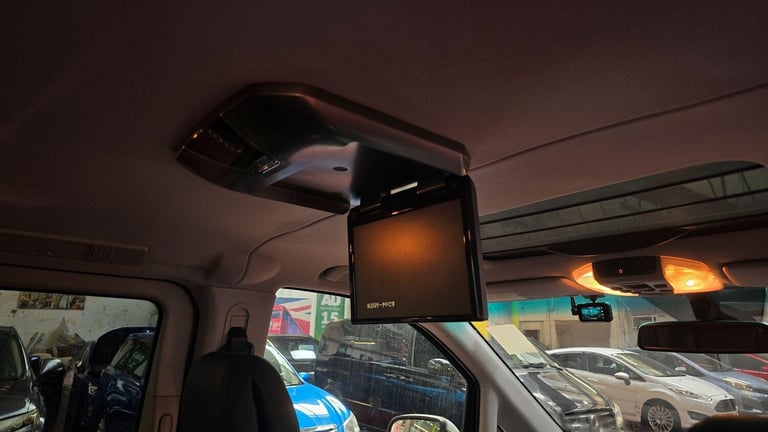 2012 Mercedes-Benz V-Class V Class V350 AMBIENTE LWB 7 SEAT LEATHER MPV Petrol Automatic