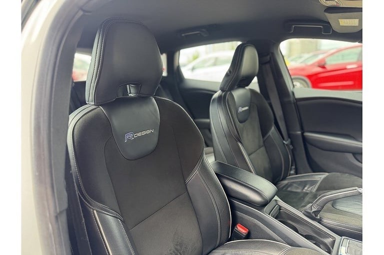 2013 Volvo V40 D2 R-Design Hatchback Diesel Automatic