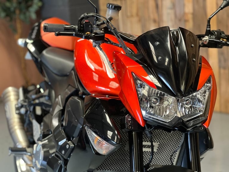 Kawasaki Z1000 ABS 2009 Lots of extras!