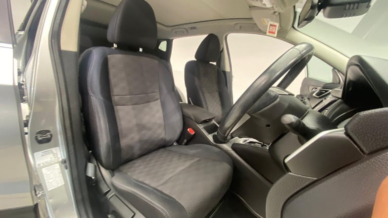 2015 Nissan Qashqai 1.6 dCi n-tec+ XTRON 2WD Euro 6 (s/s) 5dr HATCHBACK Diesel Automatic