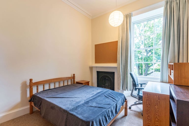 Beautiful, 4 bedroom, 5 person, 1st floor, HMO flat in Newington – available NOW 