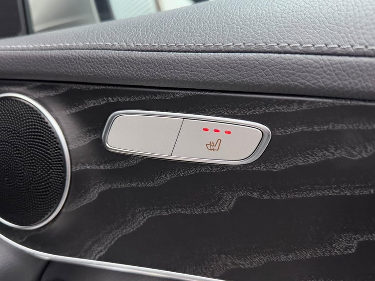 2020 Mercedes-Benz GLC 2.0 GLC300d AMG Line (Premium) Coupe 5dr Diesel G-Tronic+ 4MATIC Euro 6 (s...