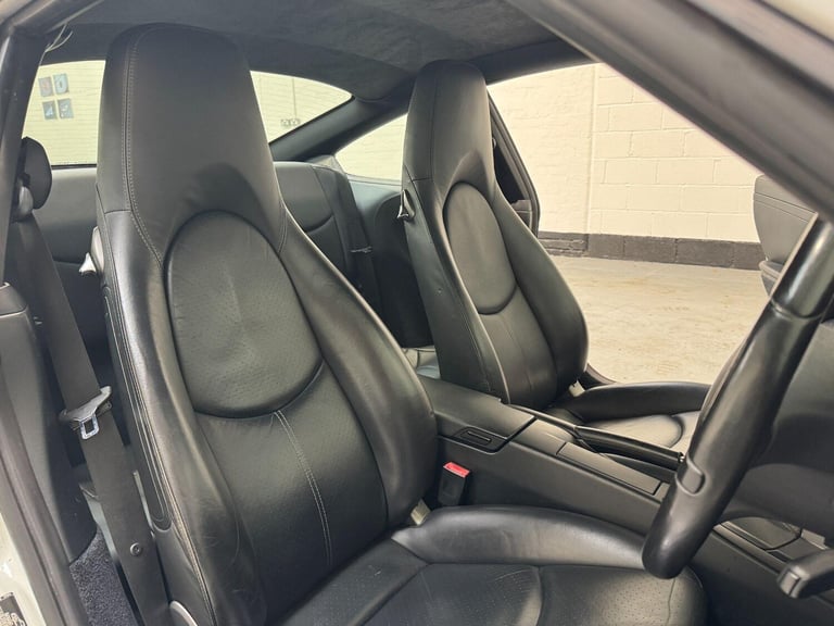 2010 Porsche 911 3.6 997 Carrera Coupe 2dr Petrol Manual (242 g/km, 345 bhp) COUPE Petrol Manual