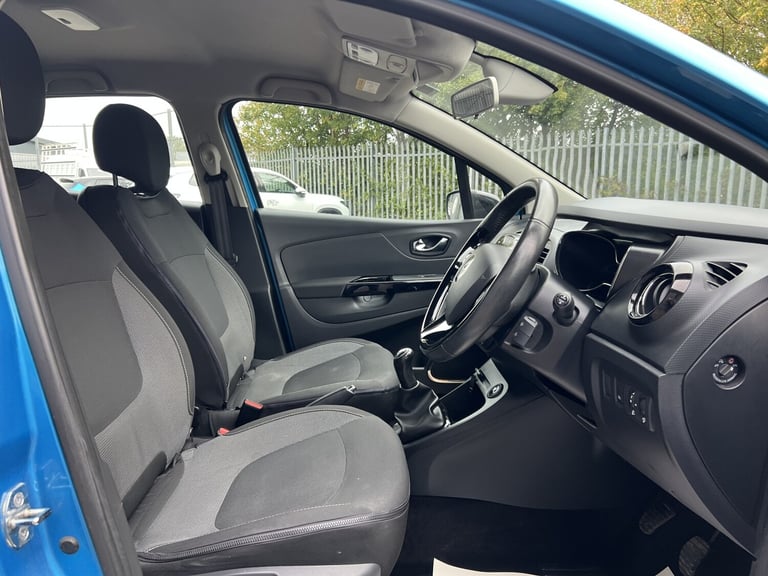 RENAULT CAPTUR 1.5 Dynamique Nav dCi 90 2015