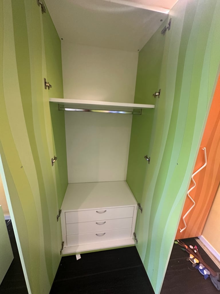 Kids Complete Bedroom Furniture Set – Made in Italy – Solid Quality