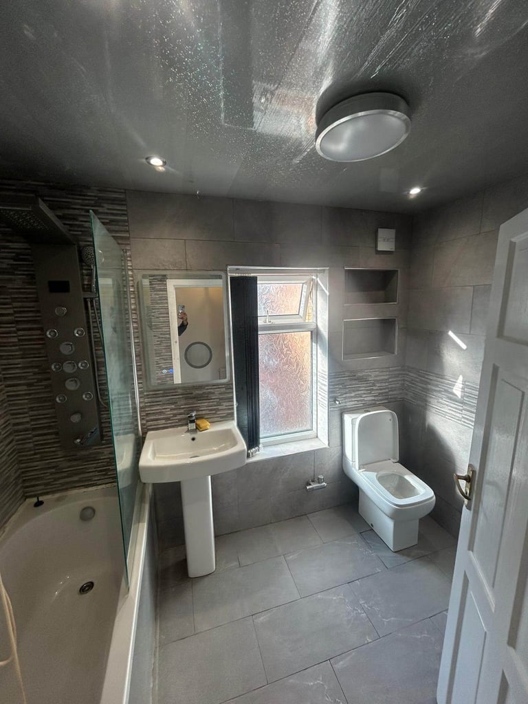 Say yes to a fresh start! 👍 Birmingham rooms, all-inclusive, £10/week. 🚀