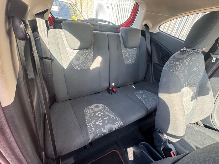 2012 Ford Ka 1.2 Edge 3dr [Start Stop] HATCHBACK Petrol Manual - Image 5