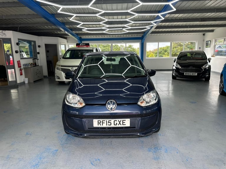 VOLKSWAGEN UP 1.0 BlueMotion Tech Move up! 2015