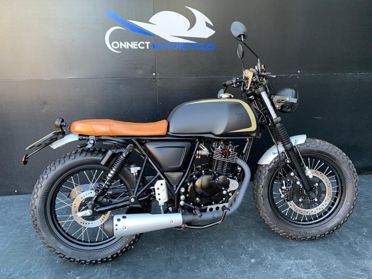 MUTT AKITA 125 LEARNER LEGAL HPI CLEAR LOW MILEAGE 1 OWNER 