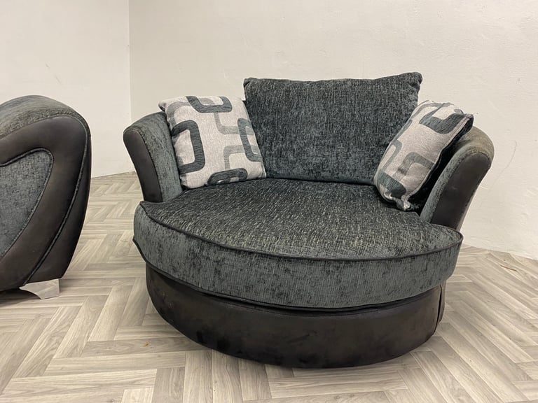 Large luxury dfs sofas set suite 