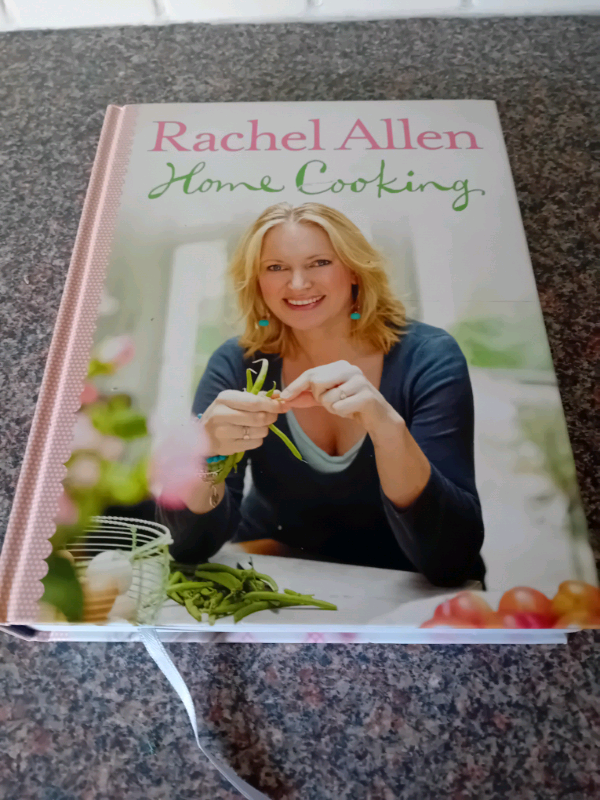 Home cooking by Rachel Allen very good condition