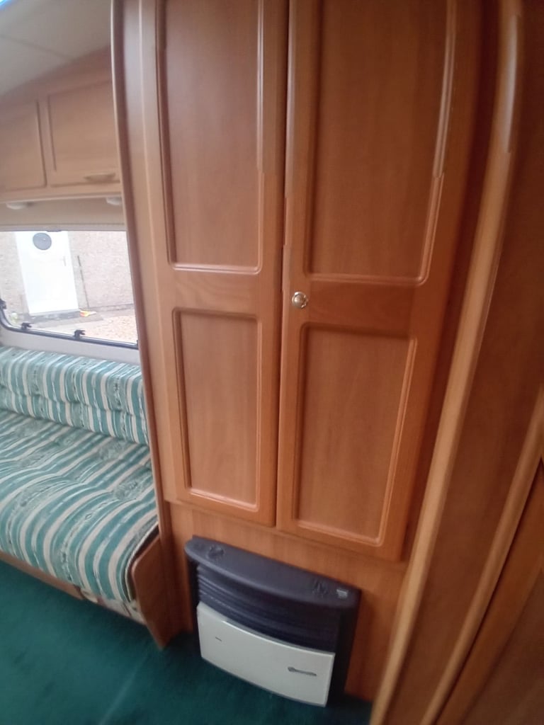 Light weight caravan 