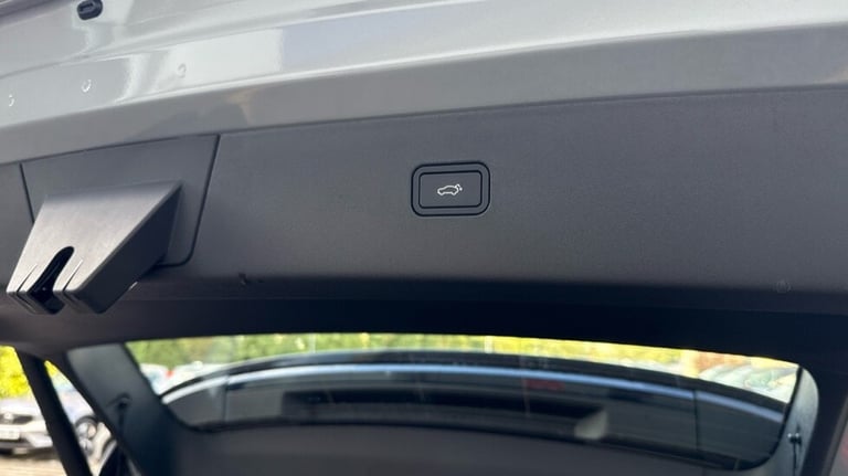 2025 Volvo EX30 Plus, Twin Motor Performance, Electric Estate Electric Automatic