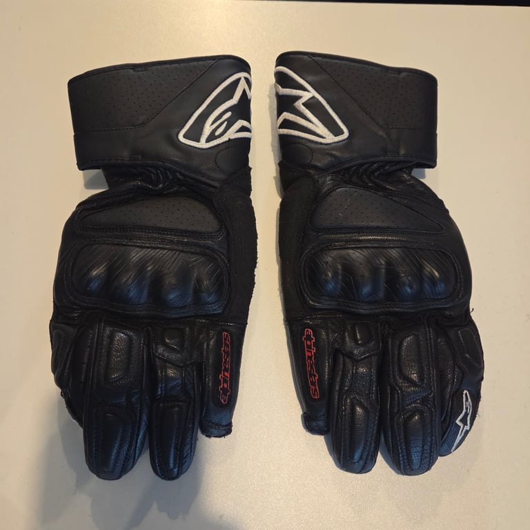 Alpinestar SP8 leather gloves