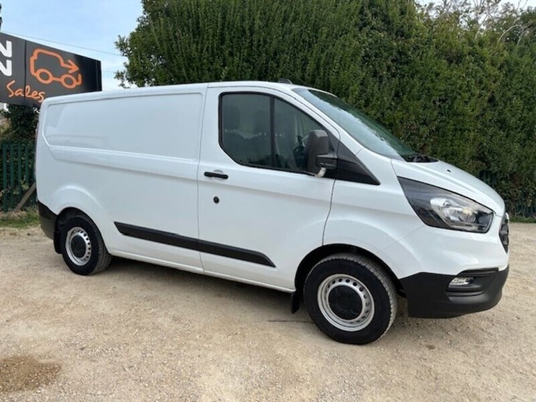 2022 Ford Transit Custom T300 2.0TDCi LEADER SWB L1 105PS + AC Medium Van Diesel Manual
