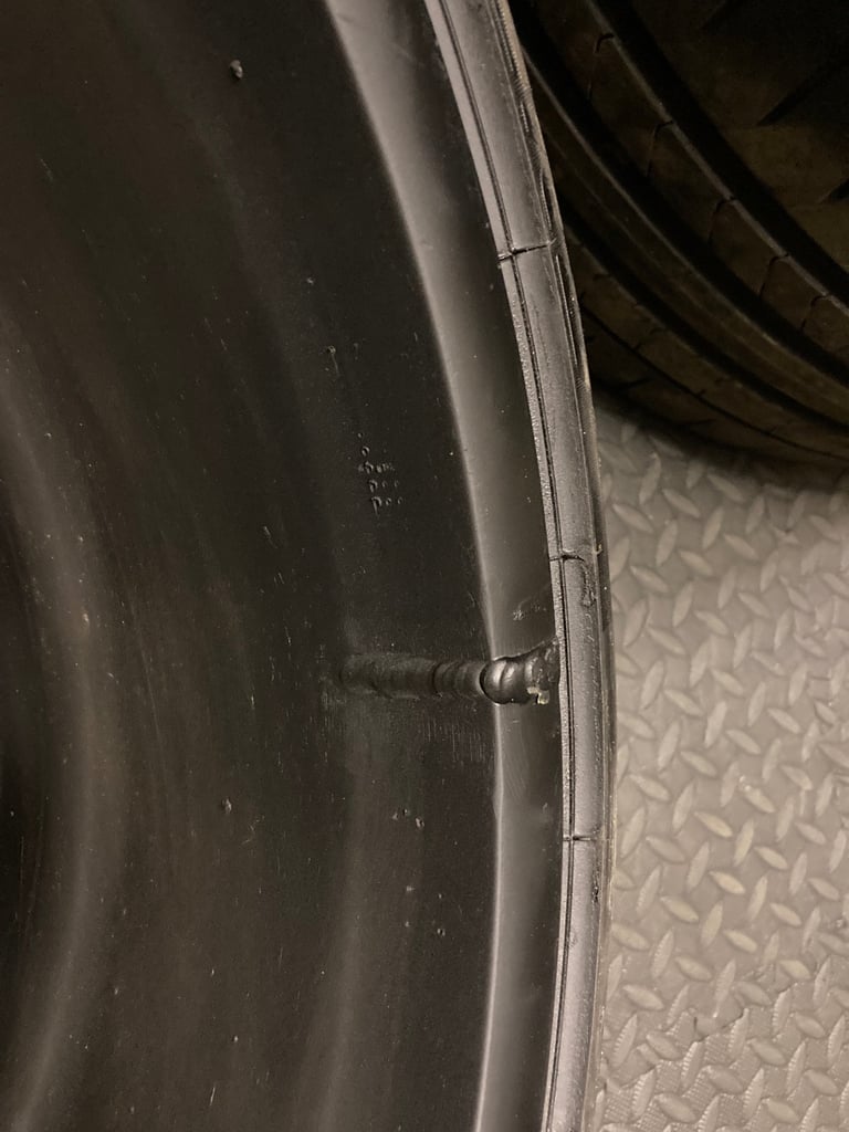 Genuine Mercedes A35 19” alloy. 235/35/19 Pirelli PZero tyre