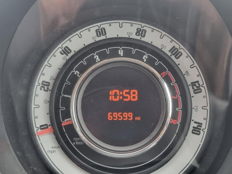 2010 Fiat 500 1.2 Pop Euro 5 (s/s) 3dr HATCHBACK Petrol Manual