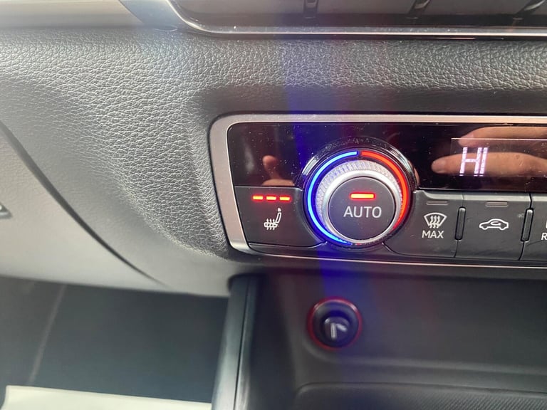 2015 Audi S3 2.0 TFSI S Tronic quattro Euro 6 (s/s) 4dr SALOON Petrol Automatic