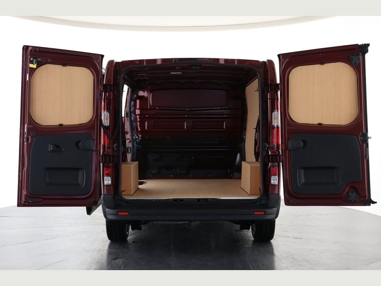 2025 Renault Trafic SL30 Blue dCi 130 Extra [Safety] Van PANEL VAN Diesel Manual