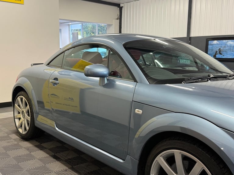 2005 Audi TT 3.2 V6 DSG quattro 2dr COUPE Petrol Automatic
