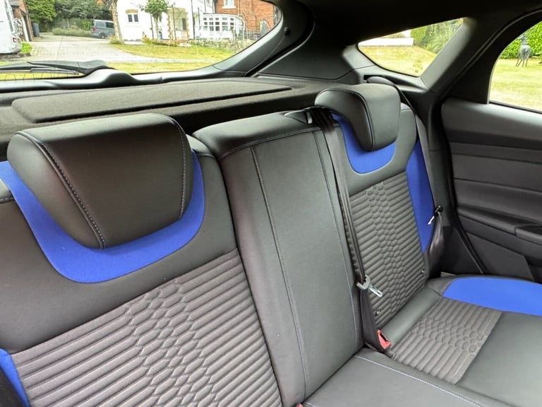 2015 Ford Focus 2.0T EcoBoost ST-2 5dr HATCHBACK PETROL Manual