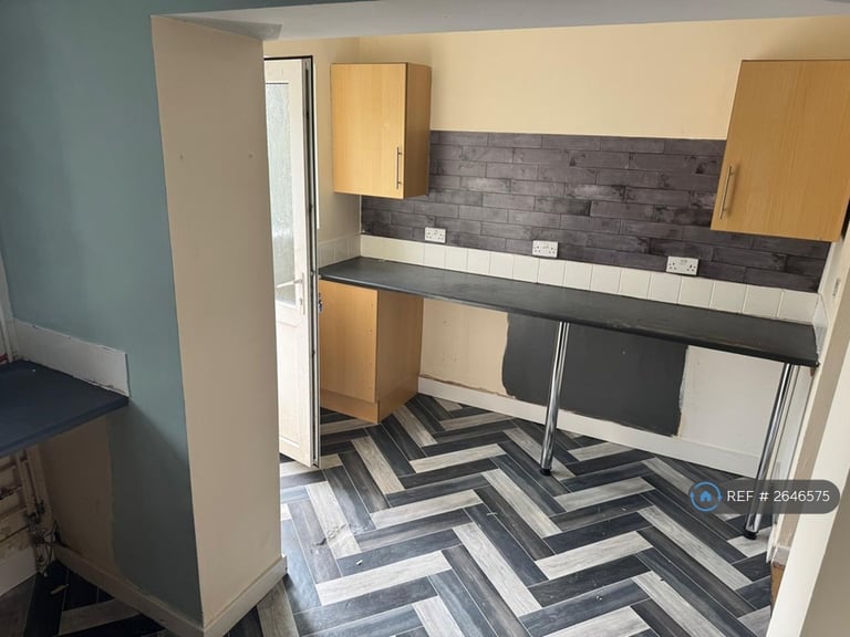 2 bedroom house in Brookdale Street, Neath, SA11 (2 bed) (#2646575)