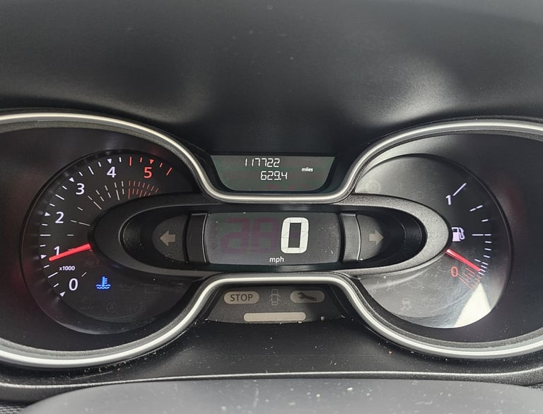 RENAULT TRAFIC 2.0 LL30 ENERGY dCi 120 Business+ MY19 2021